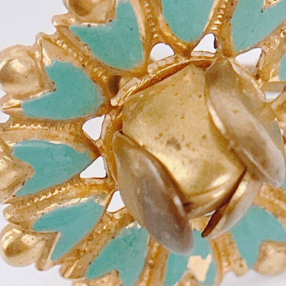 Vintage 1950s Earrings Aqua Enamel Rosebud Screw Back Mid Century Gold Tone - Picture 5 of 11